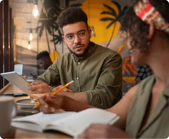 Red Flags to Avoid When Hiring a Ghostwriter